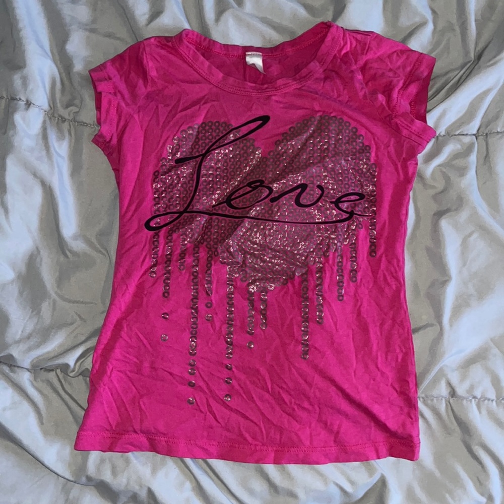 Pink heart love shirt